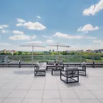 One Luxury Apartments