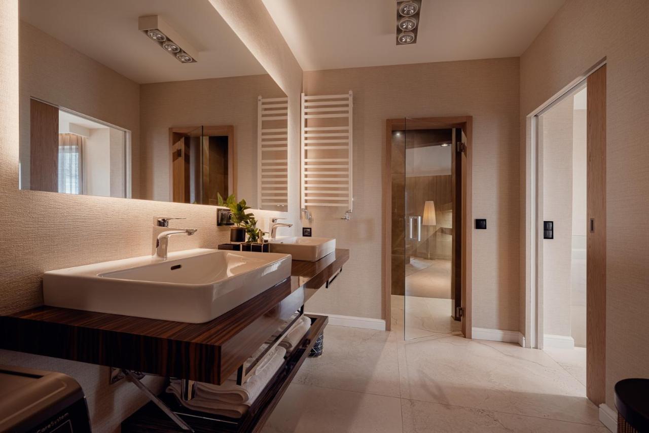 One Luxury Apartment Rzeszow